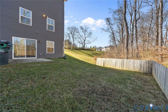 4000 Grove Point Dr, Richmond, VA 23223