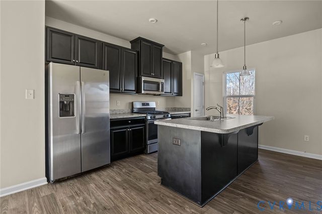 4000 Grove Point Dr, Richmond, VA 23223