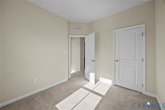 4000 Grove Point Dr, Richmond, VA 23223