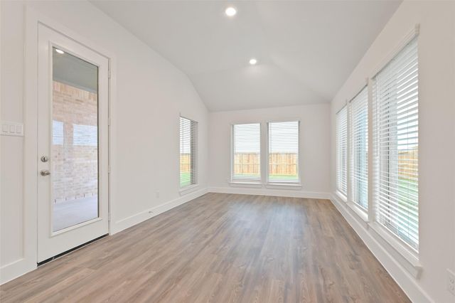 1541 Apache Heights Drive, Dayton, TX 77535