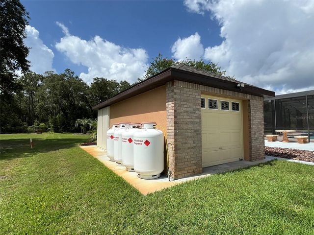 3924 SUNNYBROOK COURT, Orlando, FL 32820
