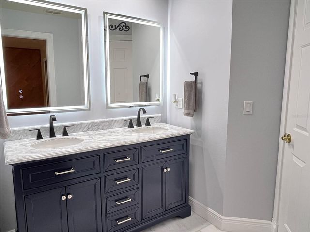 3924 SUNNYBROOK COURT, Orlando, FL 32820