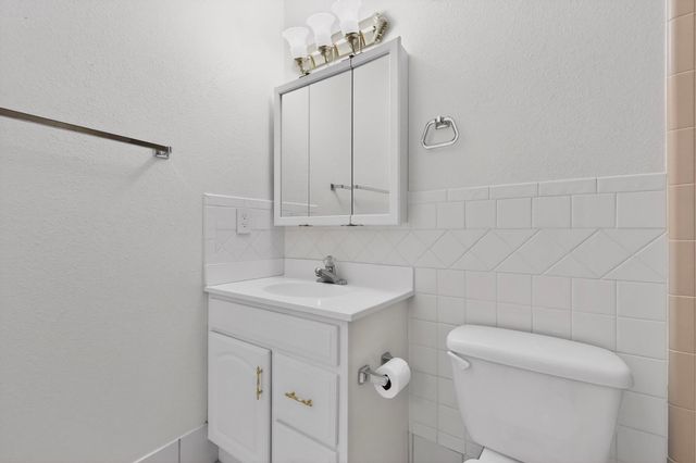 925 Country Club Drive SE APT C, Rio Rancho, NM 87124