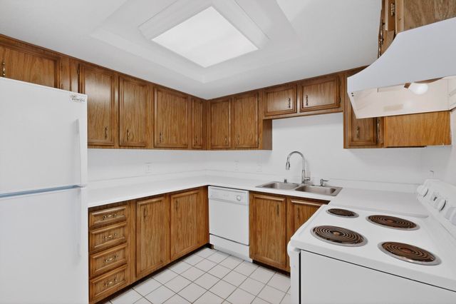 925 Country Club Drive SE APT C, Rio Rancho, NM 87124