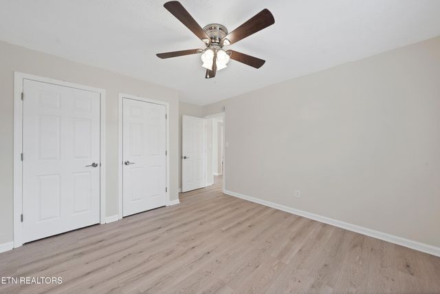 3901 S Lake Blvd, Knoxville, TN 37920