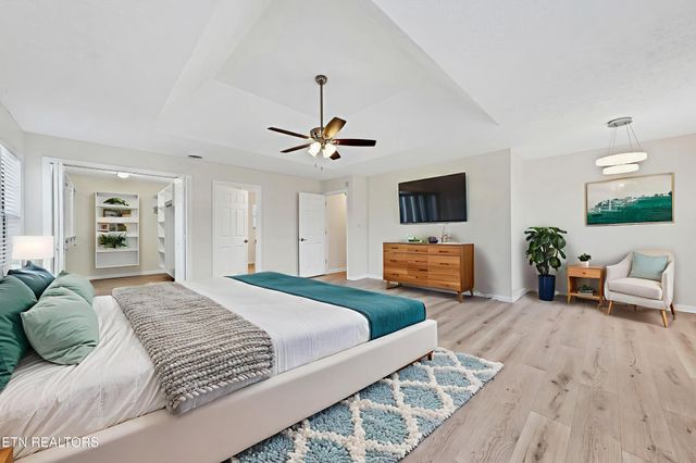 3901 S Lake Blvd, Knoxville, TN 37920