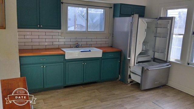 2824 N 39th STREET N, Milwaukee, WI 53210