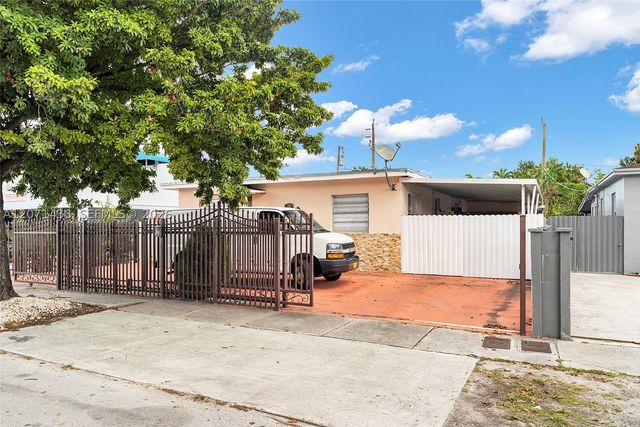 31 SW 58th Ct, Miami, FL 33144