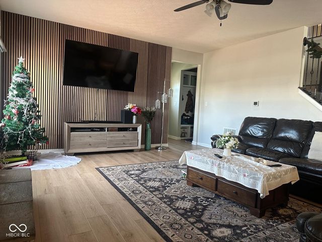 16753 Maverick Court, Westfield, IN 46074