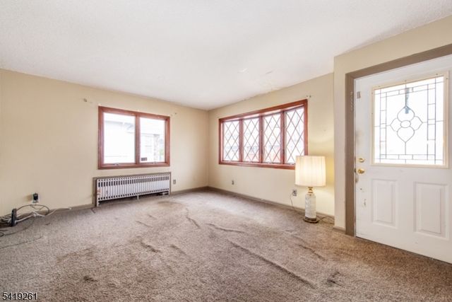 15 Passaic Ave, Woodland Park, NJ 07424