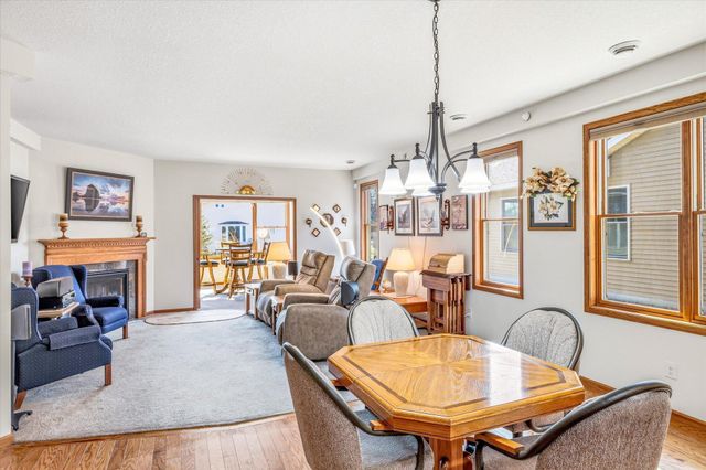 698 Bibeau Court, Vadnais Heights, MN 55127