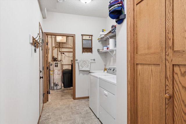 698 Bibeau Court, Vadnais Heights, MN 55127