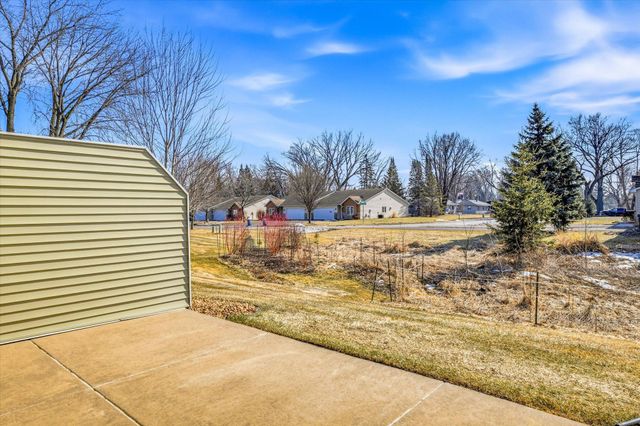 698 Bibeau Court, Vadnais Heights, MN 55127