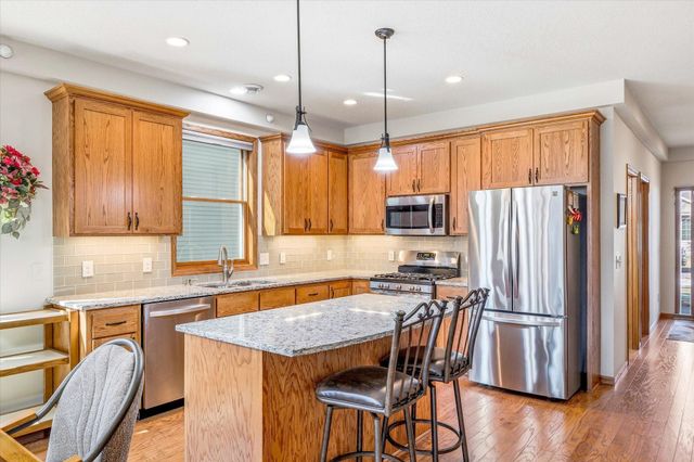 698 Bibeau Court, Vadnais Heights, MN 55127