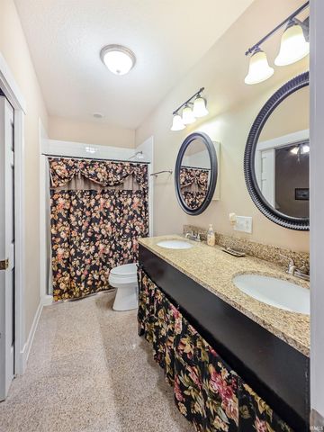 13684 W Auburn Ridge Court, Linton, IN 47441