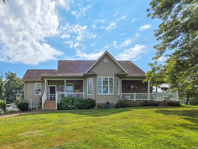 13684 W Auburn Ridge Court, Linton, IN 47441