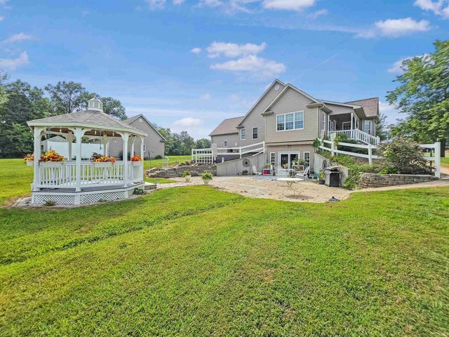 13684 W Auburn Ridge Court, Linton, IN 47441