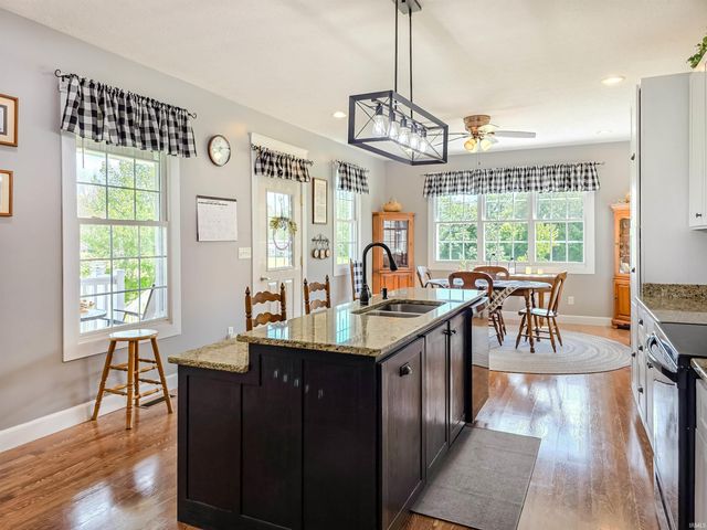 13684 W Auburn Ridge Court, Linton, IN 47441