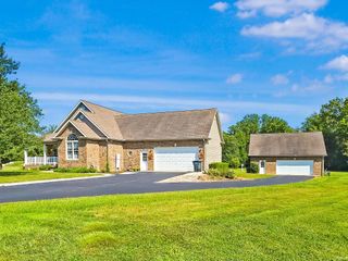 13684 W Auburn Ridge Court, Linton, IN 47441