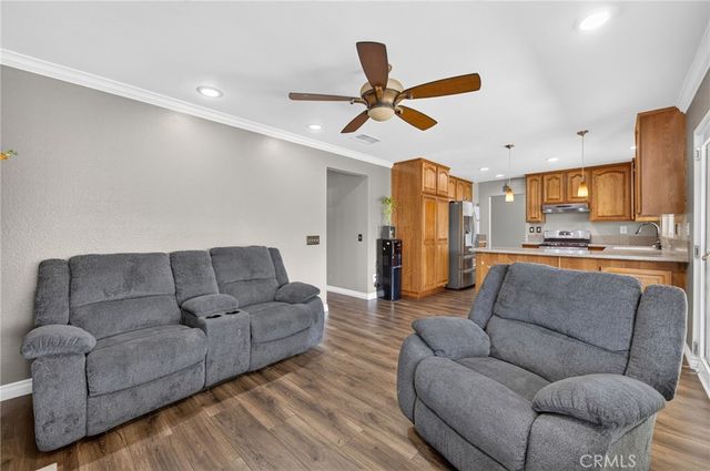 5541 N G Street, San Bernardino, CA 92407