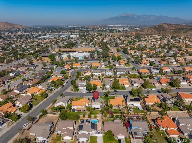 5541 N G Street, San Bernardino, CA 92407