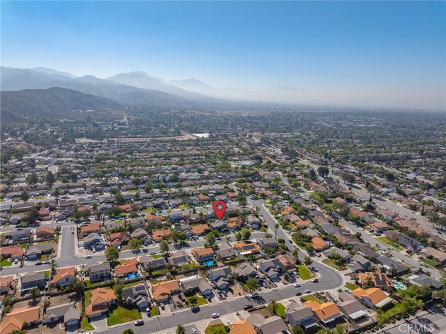 5541 N G Street, San Bernardino, CA 92407