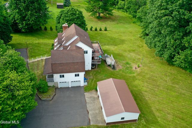 913 Hudson River Road, Mechanicville, NY 12118