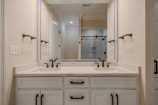 205 Pine Street, Greer, SC 29650