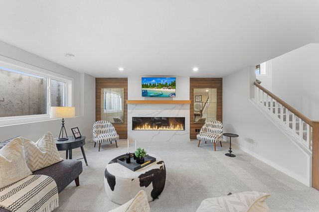 3705 Elliana Place, Shakopee, MN 55379