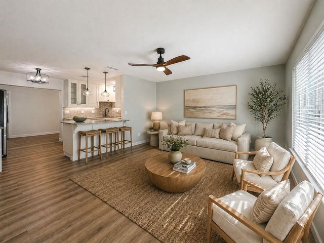 7610 117TH STREET, Seminole, FL 33772