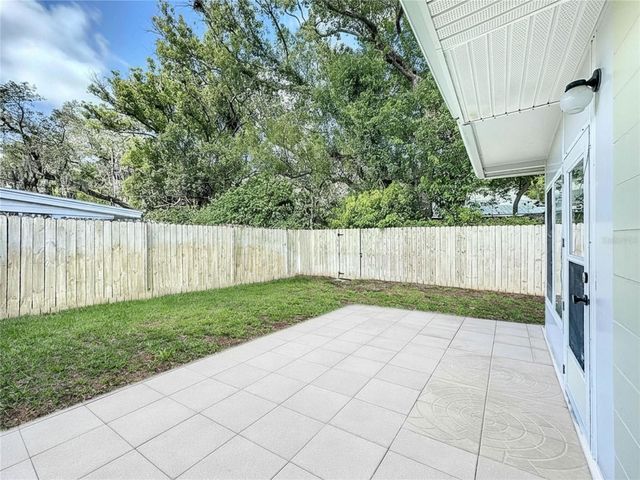 7610 117TH STREET, Seminole, FL 33772
