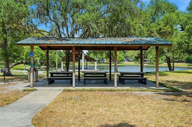 7610 117TH STREET, Seminole, FL 33772