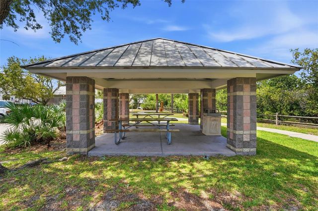 7610 117TH STREET, Seminole, FL 33772