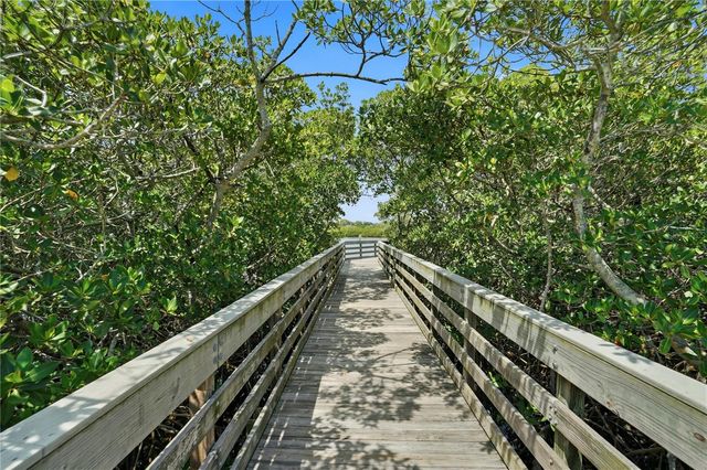 7610 117TH STREET, Seminole, FL 33772
