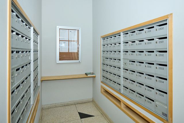 3950 N Lake Shore Drive 904, Chicago, IL 60613