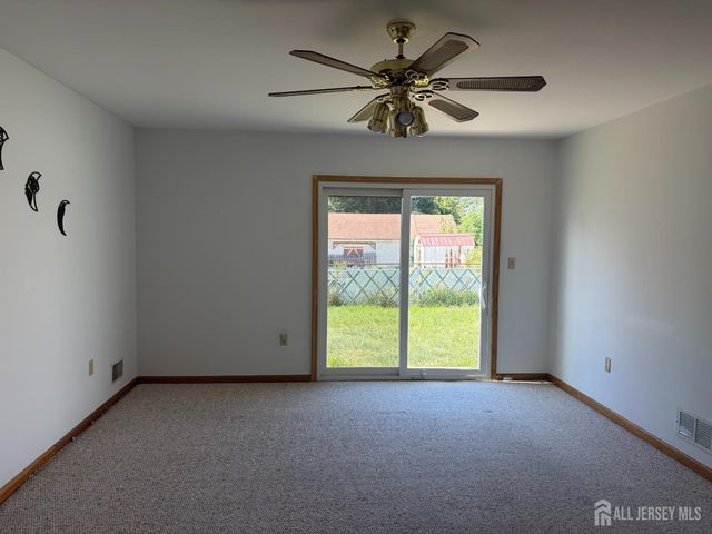 27 Marion Street, Port Reading, NJ 07064