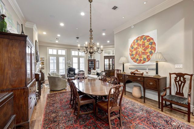 2140 Kipling Street, Houston, TX 77098