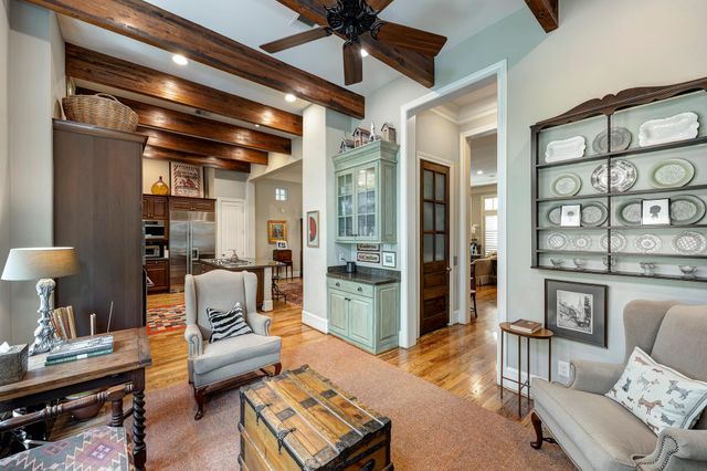 2140 Kipling Street, Houston, TX 77098