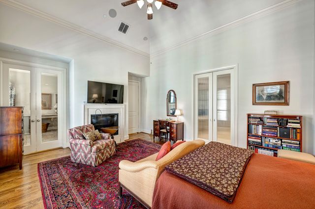 2140 Kipling Street, Houston, TX 77098