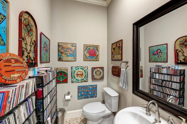 2140 Kipling Street, Houston, TX 77098