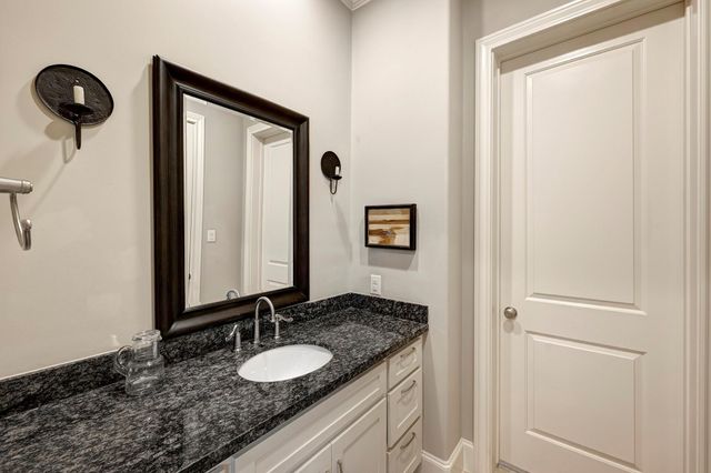 2140 Kipling Street, Houston, TX 77098