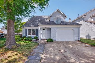 1965 Summerwalk DR, Virginia Beach, VA 23456