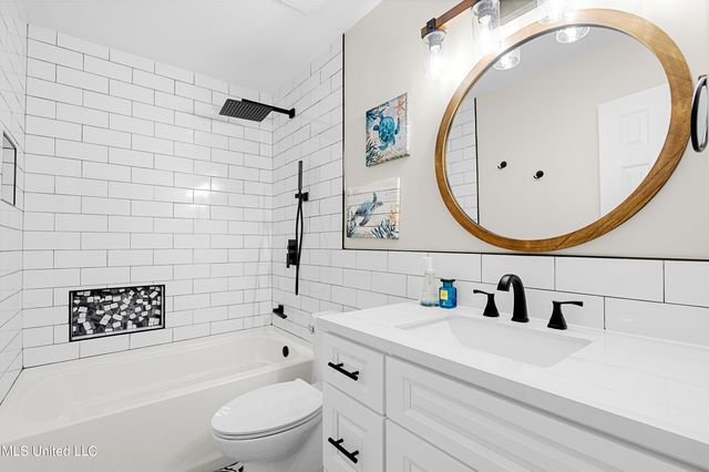 12694 Fox Run Drive, Olive Branch, MS 38654