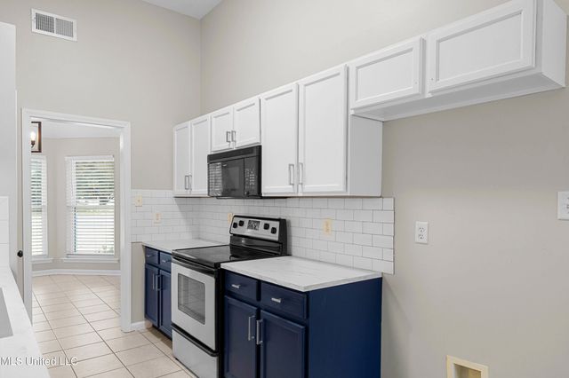 12694 Fox Run Drive, Olive Branch, MS 38654