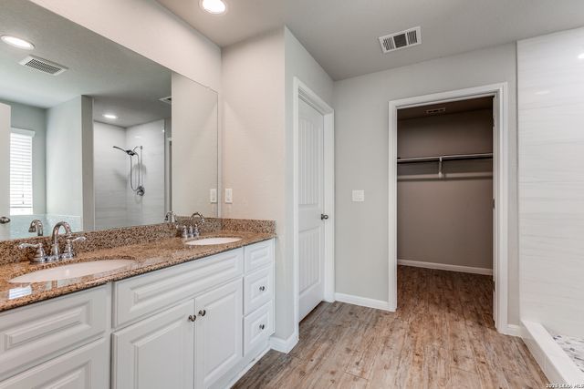 10203 Relic Oaks, San Antonio, TX 78240