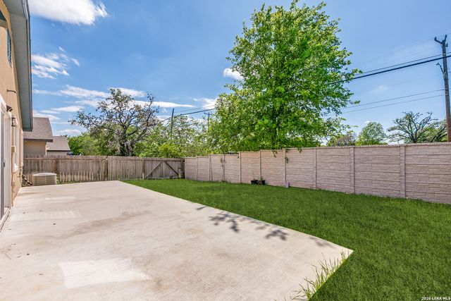 10203 Relic Oaks, San Antonio, TX 78240