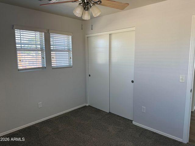 3873 E LATHAM Way, Gilbert, AZ 85297