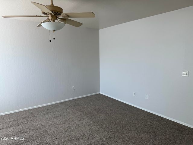 3873 E LATHAM Way, Gilbert, AZ 85297