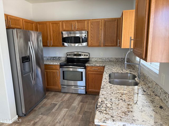 3873 E LATHAM Way, Gilbert, AZ 85297