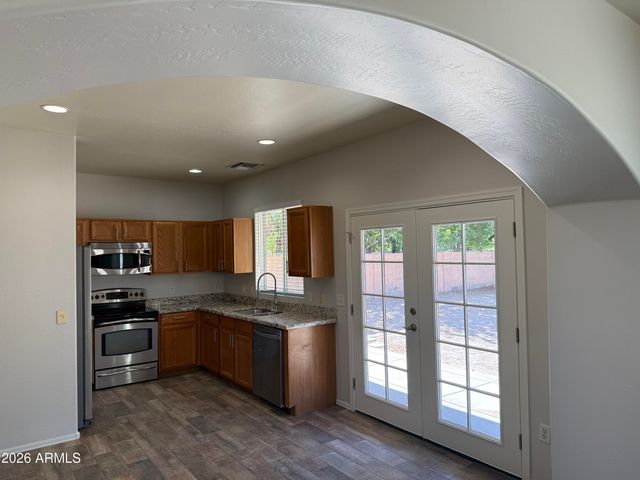 3873 E LATHAM Way, Gilbert, AZ 85297